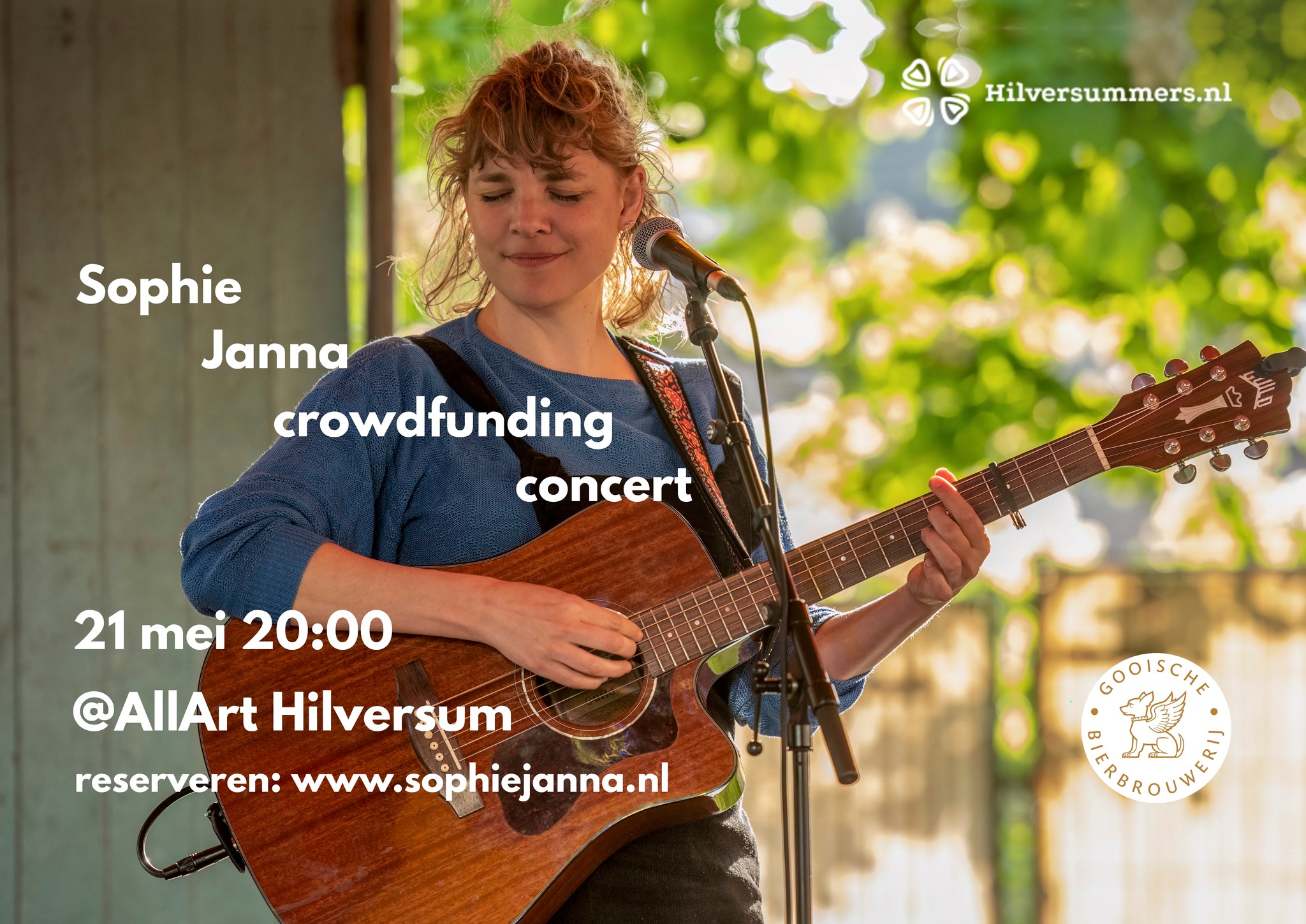 Sophie Janna Speelt gitaar