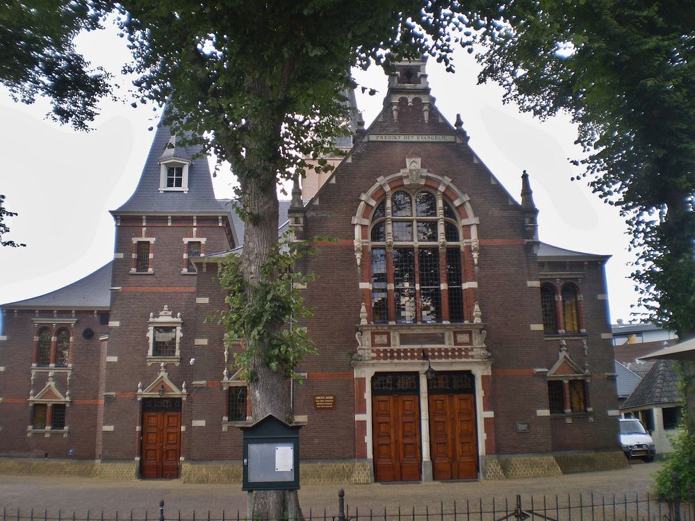 De Grote Kerk aan het Kerkplein in Hilversum