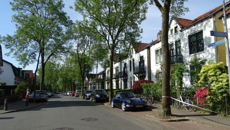Historische wandeling Eikbosserweg — Community in Hilversum