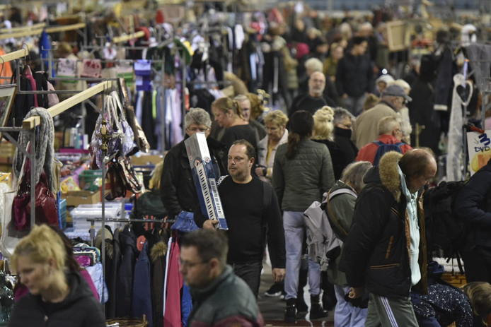 Snuffelmarkt Hilversum 2