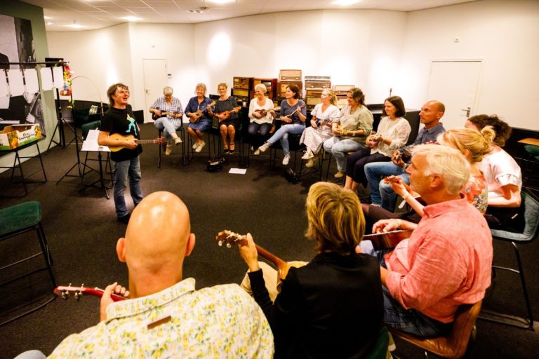 Ukelele workshop — Muziek in Hilversum