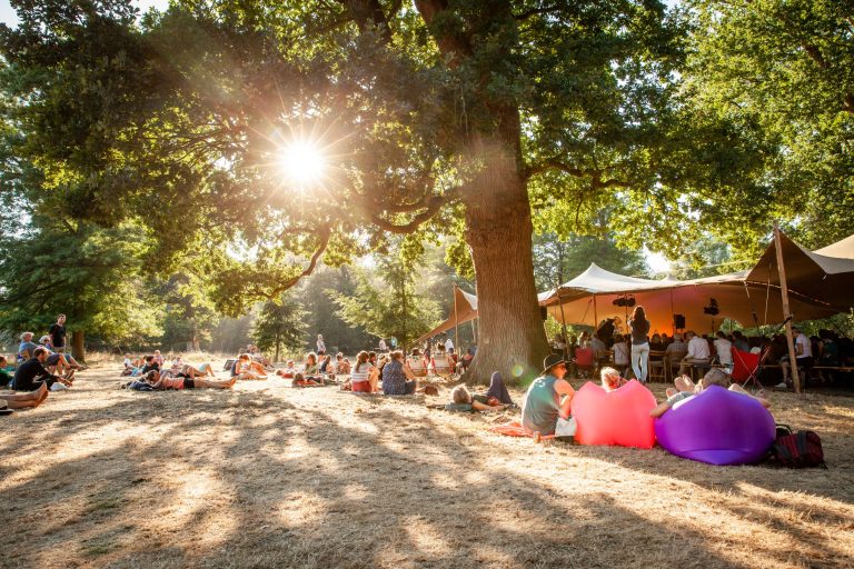 WoNDeRFeeL — Concert in Hilversum