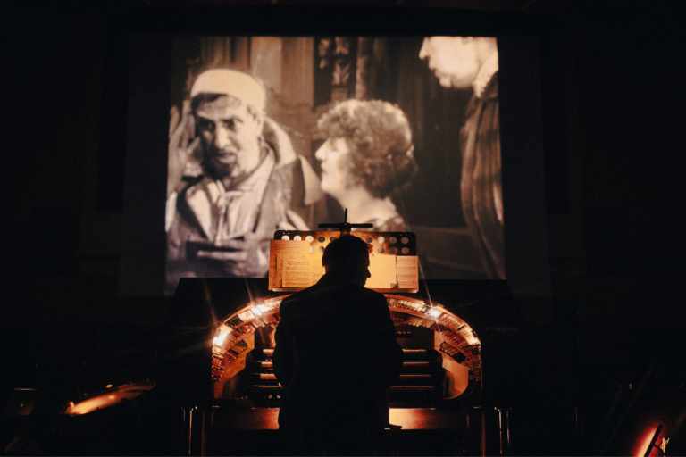 Heuvellaan Concert Hillywood Goes Hollywood: The Roaring Twenties — Muziek in Hilversum
